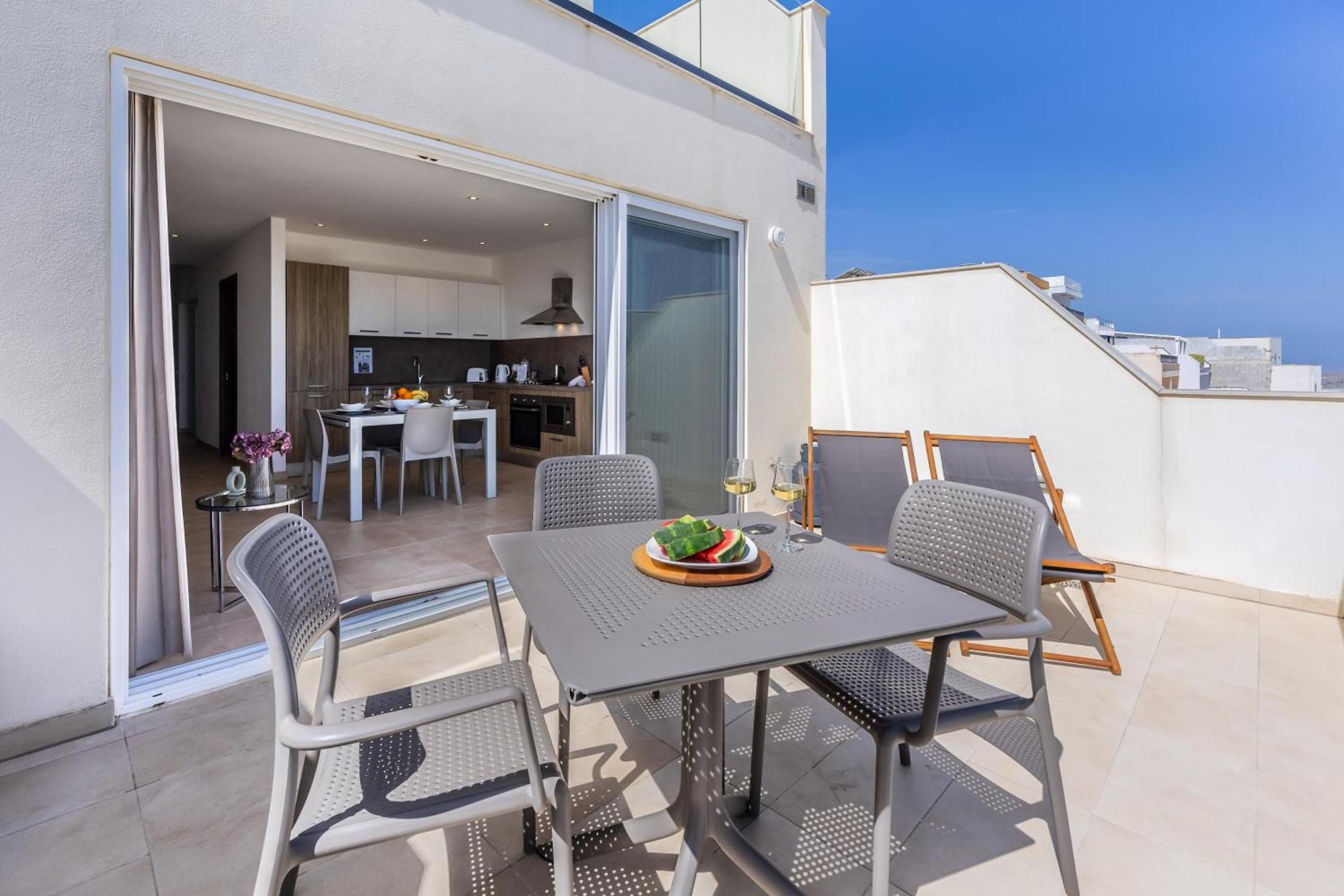 Fl7 Thelodge-Amazing View W Big Terrace By Homely Mellieha Ngoại thất bức ảnh